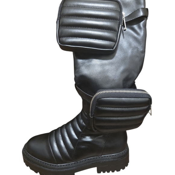 Women’s Black Quilted Utility Pocket Boots Lug Sole Chunky Platform Combat Style - Picture 3 of 5